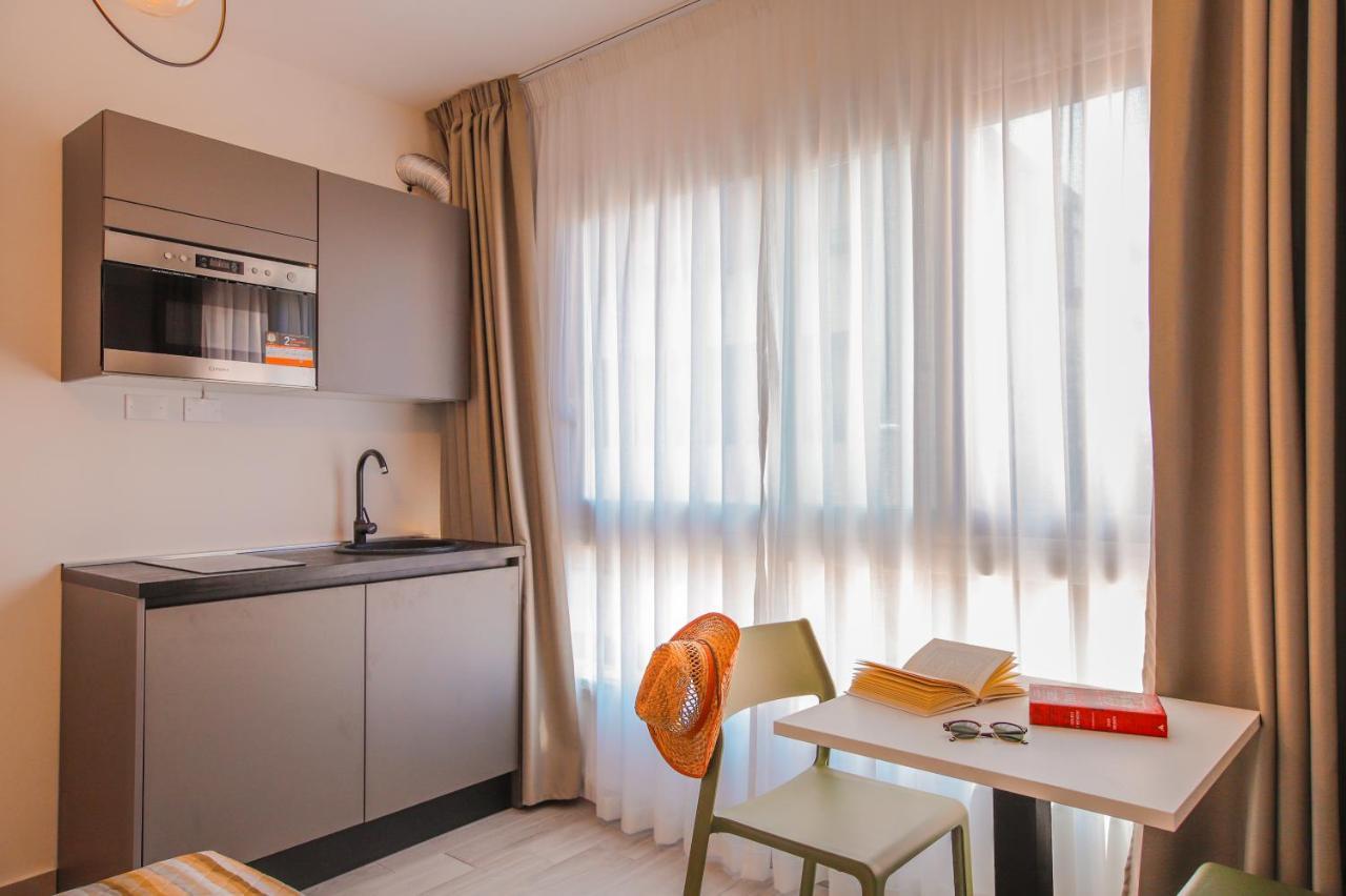 Erre 19 Apartments Cefalù Esterno foto